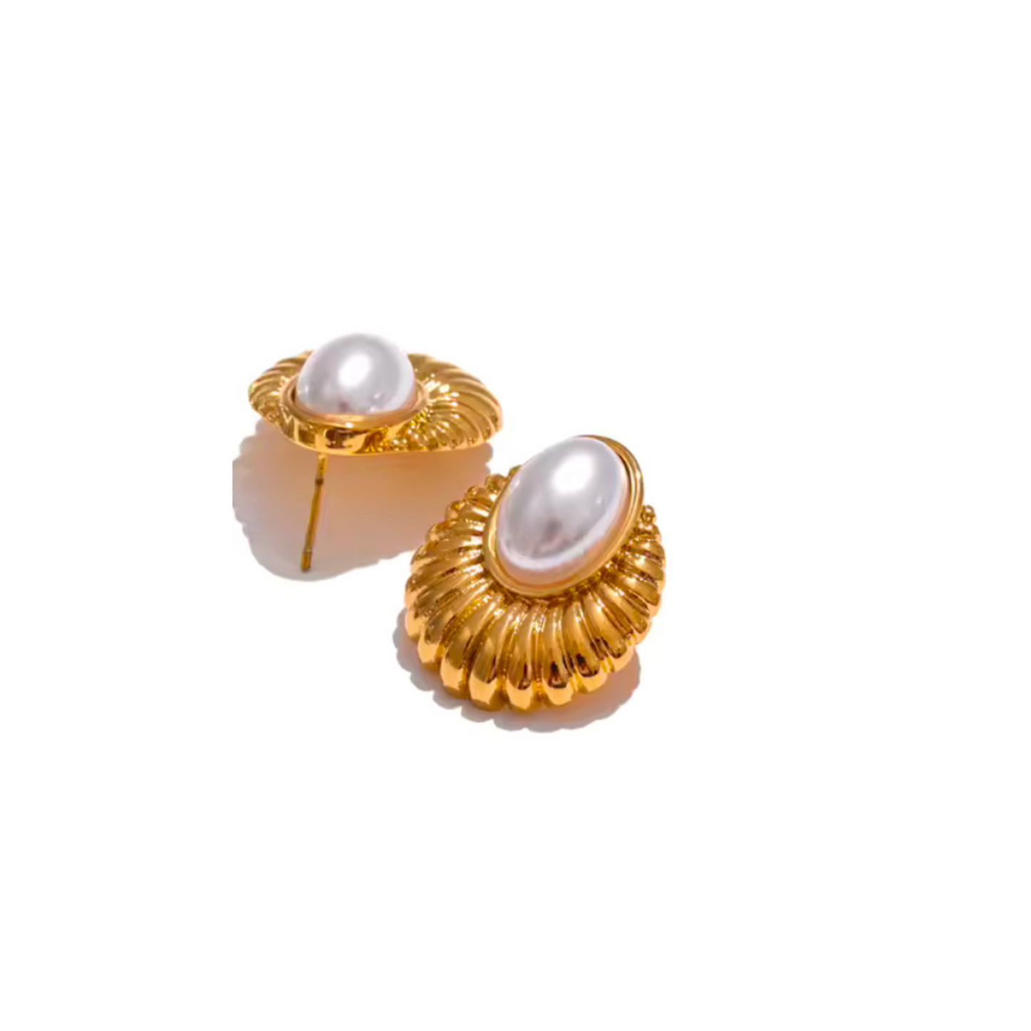 Vintage Inspired Pearl Studs