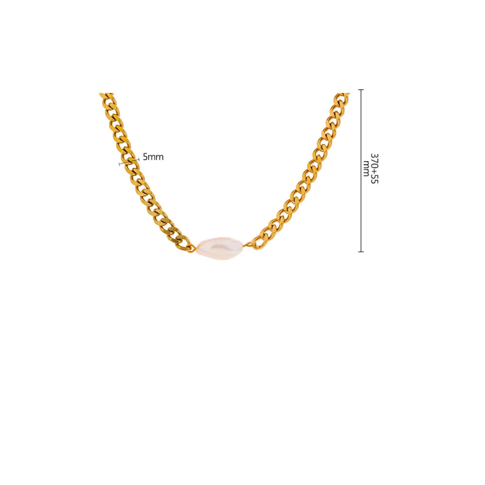 Curb Chain Pearl Necklace