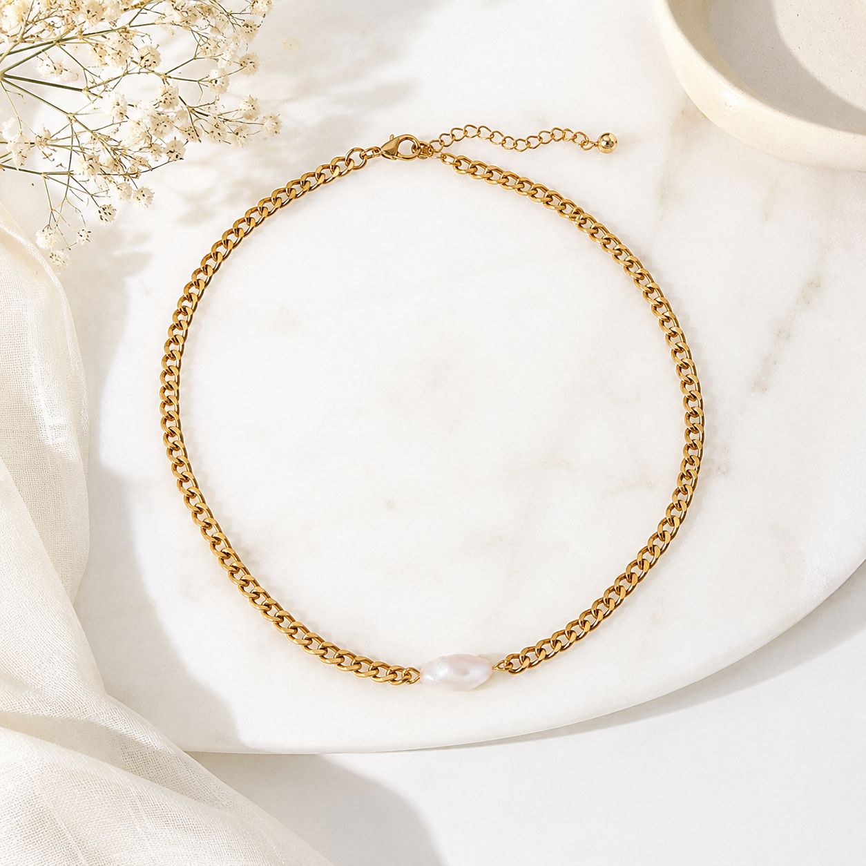 Curb Chain Pearl Necklace