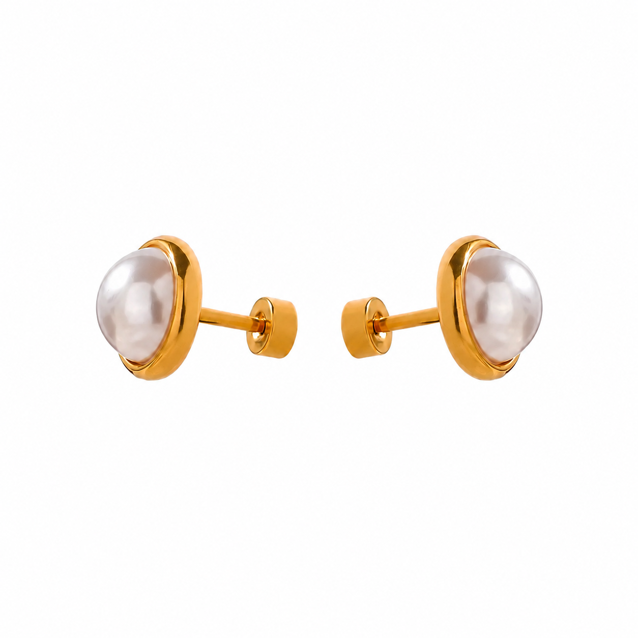 Pearl Screw Back Classic Studs