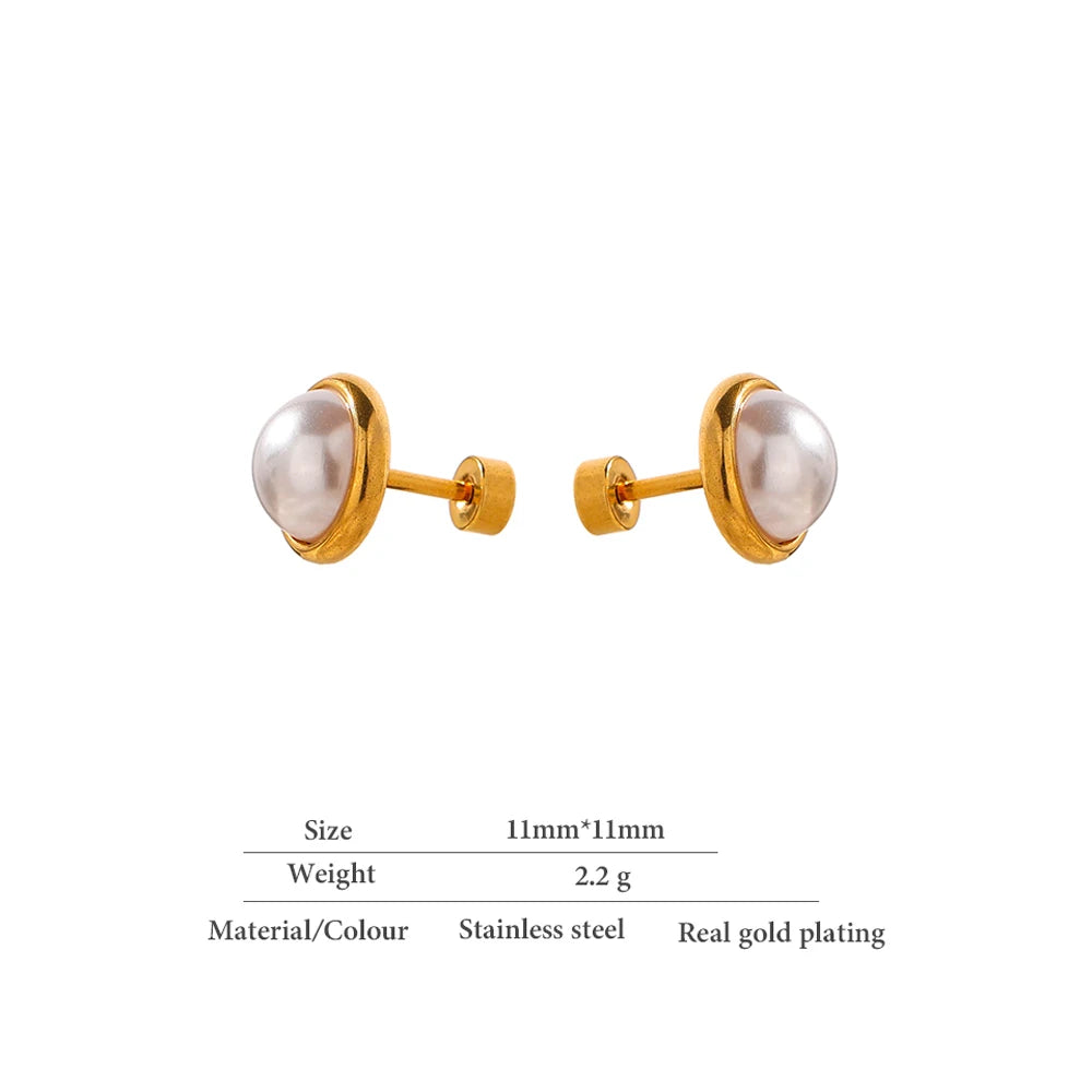 Pearl Screw Back Classic Studs