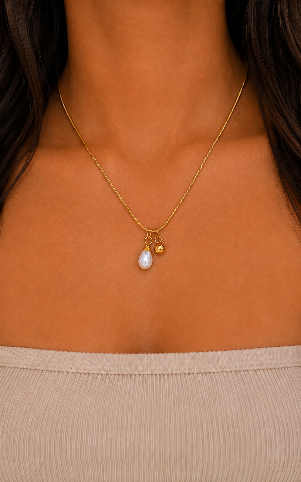 The Pearl Drop Necklace