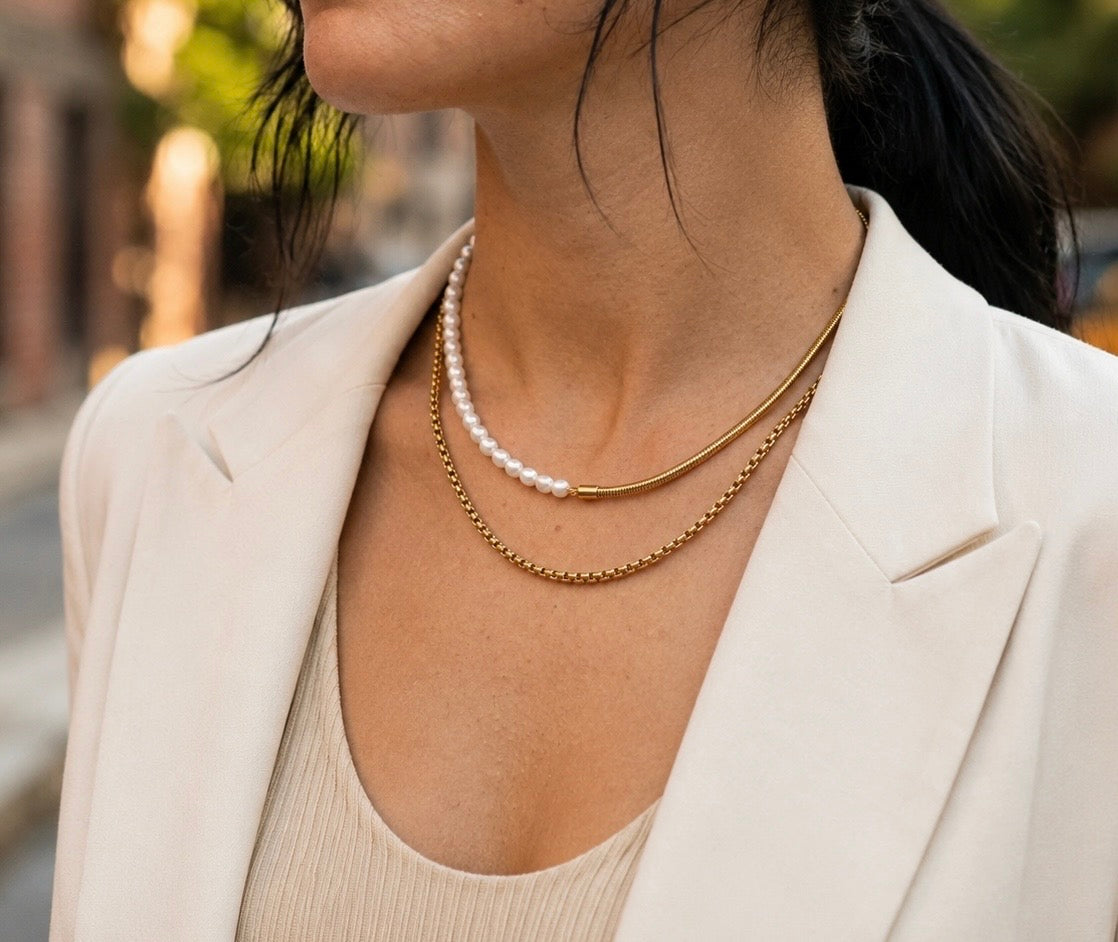 Pearl & Round Snake Chain Necklace