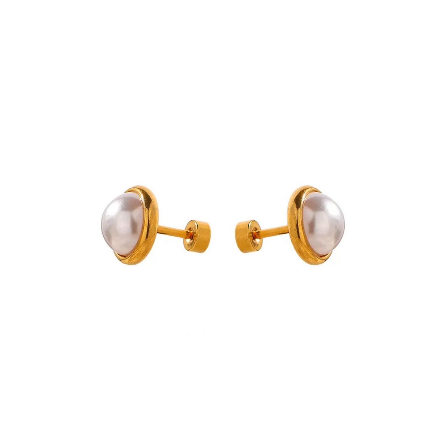 Pearl Screw Back Classic Studs